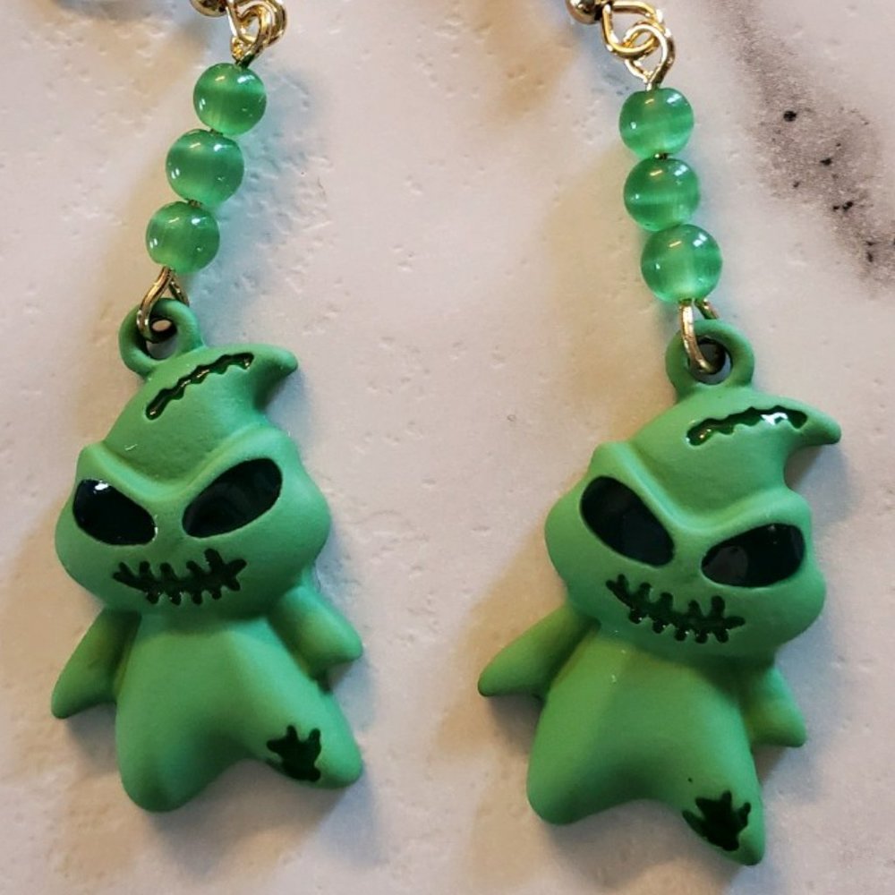 Oogie Boogie Dangle Earrings - Picture 2 of 13